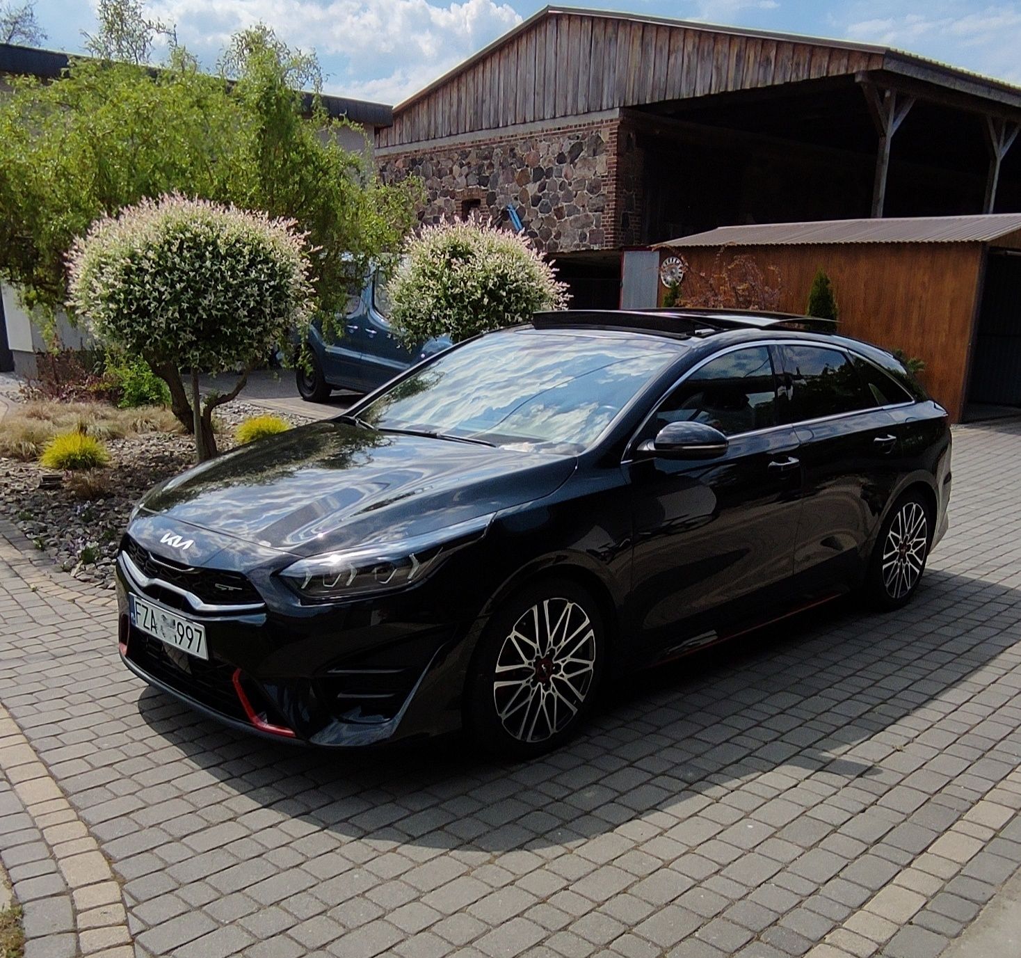 Kia Proceed  GT Lift  1.6 T-GDI 204 KM Panorama Automat Cyfrowe zegary