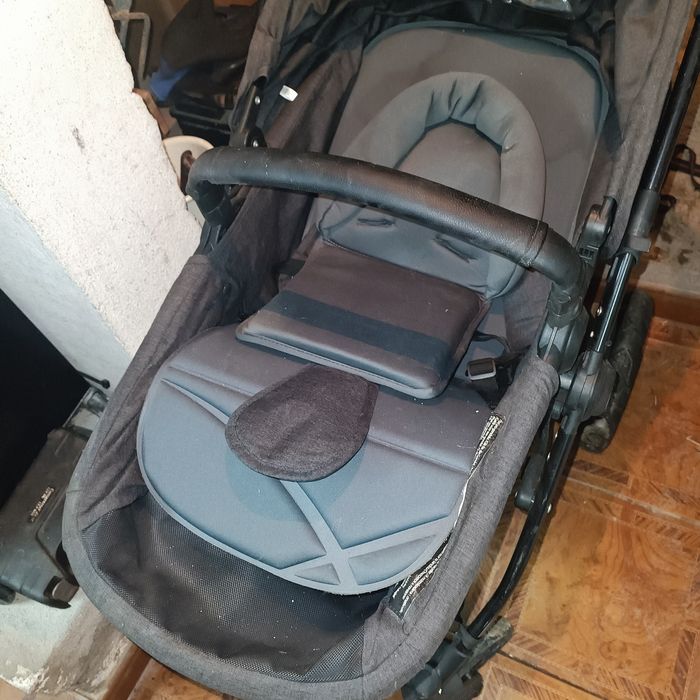 Carrinho bebê kinderkraf moove