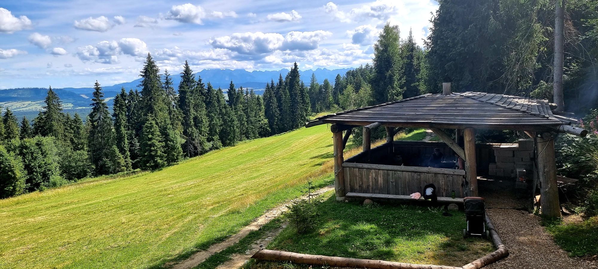 Domek do wynajęcia w górach Gorcach z JACUZZI