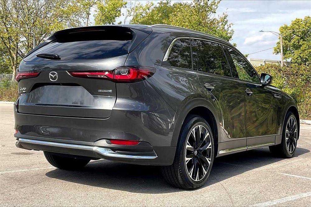 Mazda CX-90 PHEV Premium      2024