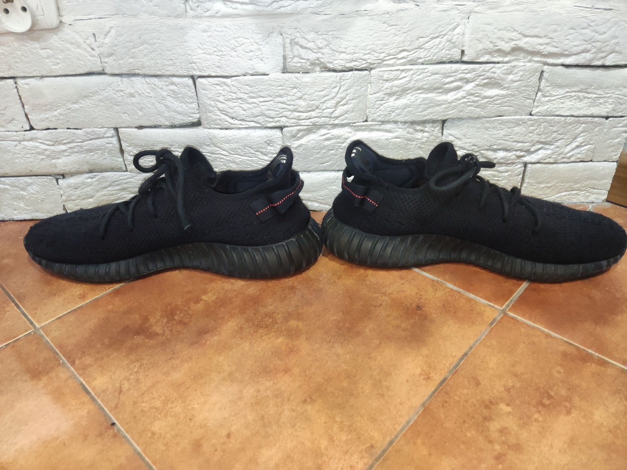 Yeezy Boost 350 Bred 48
