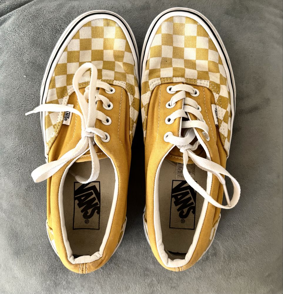 Piekne żółte buty vans