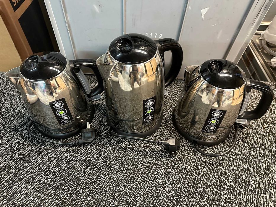 Електрочайник Russell Hobbs 24991-70