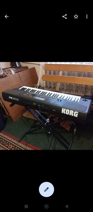 Korg pa 300 arranger
