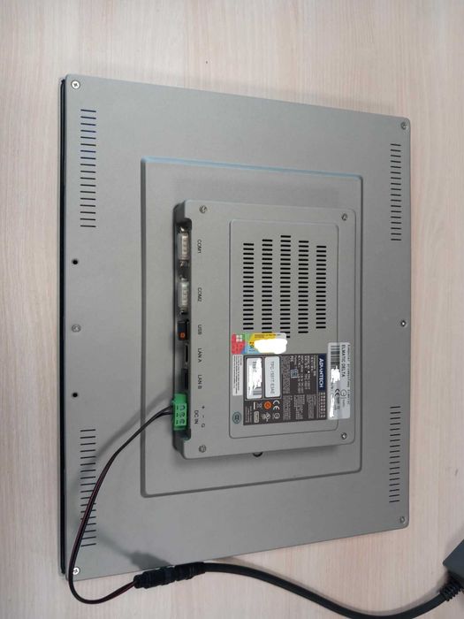 komputer przemysłowy Advantech TPC-1251T