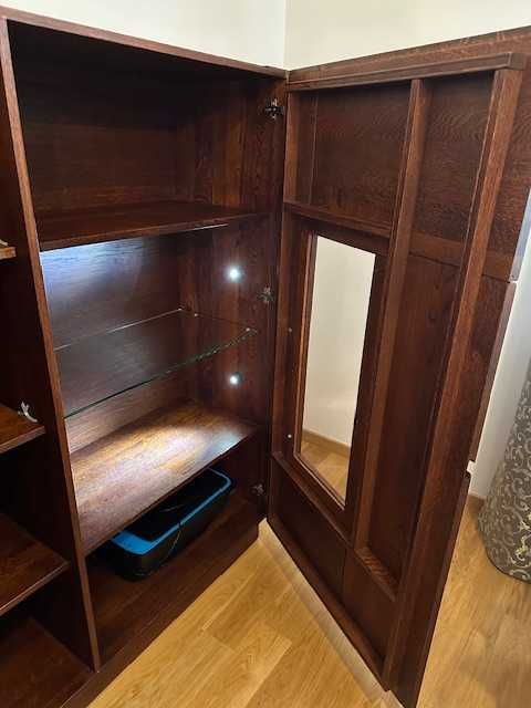 Sprzedam witrynę z litego drewna dębowego