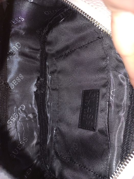 Nowa torebka listonoszka Bezowa Guess