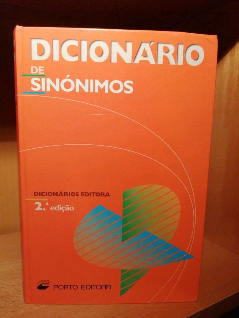 Dicionário de sinónimos Porto Editora