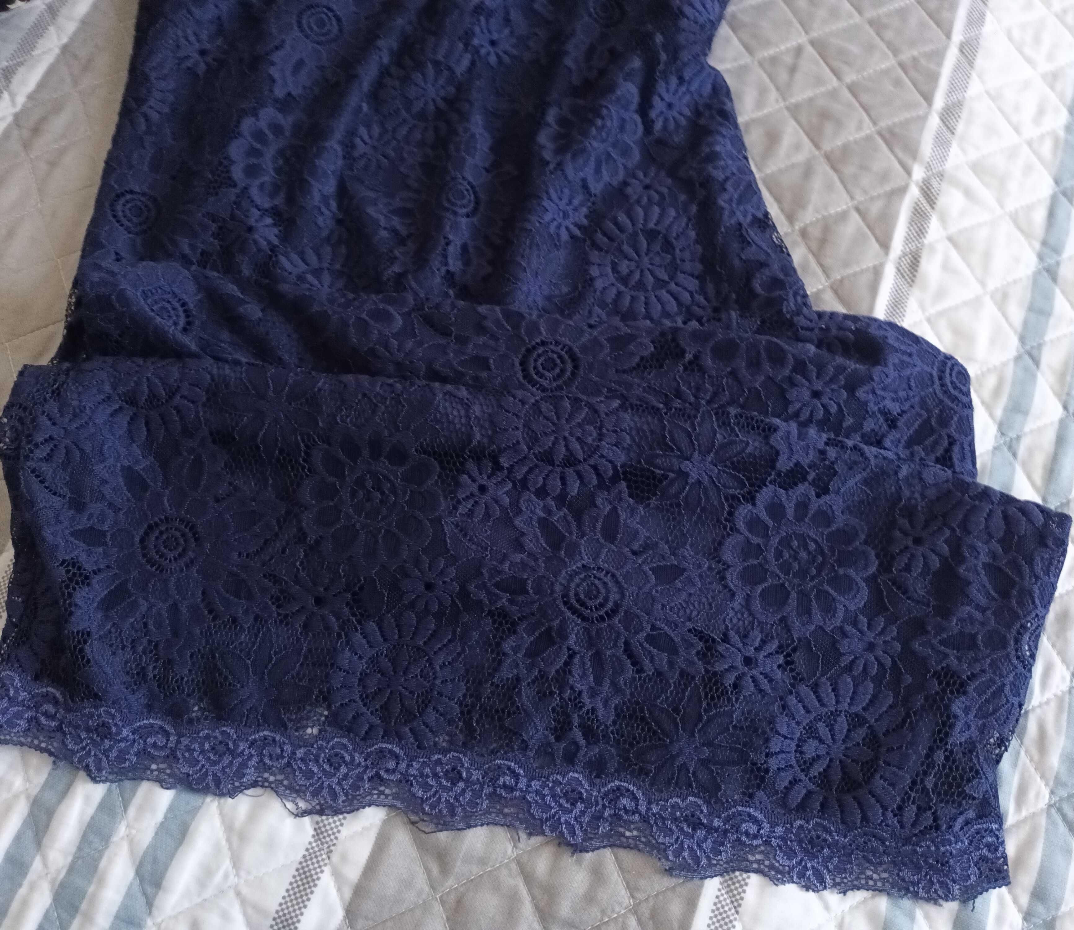 Vestido azul arrendado