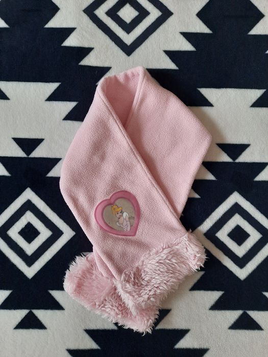 Szalik barbie różowy