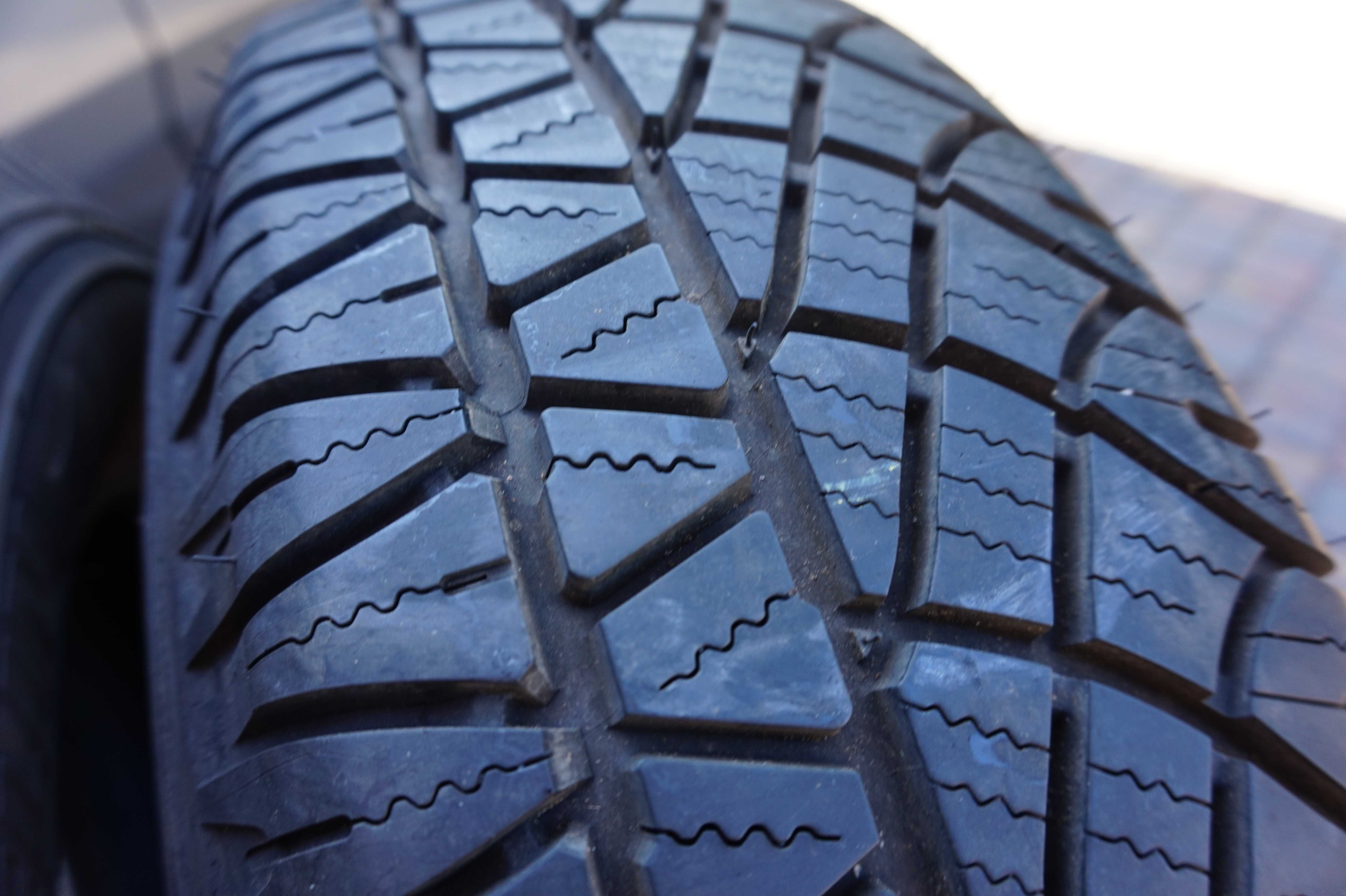 215/70R16 MICHELIN LATITUDE CROSS 4x4 opony jak nowe