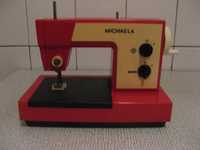 Детская швейная машинка Michaela