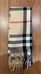 Cachecol tipo Burberry