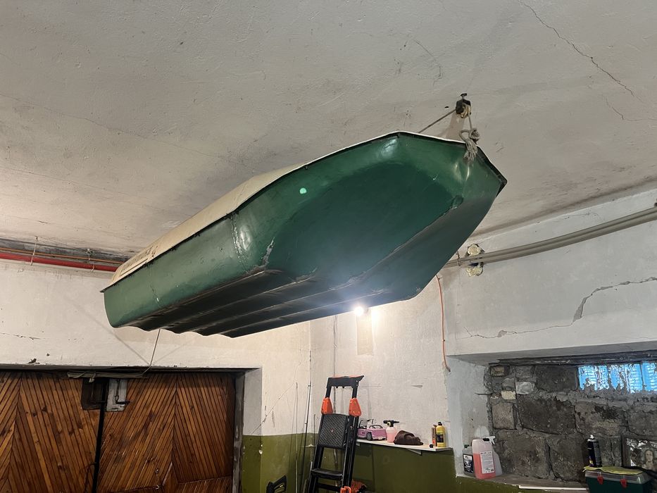 Човен «Романтика» з мотором