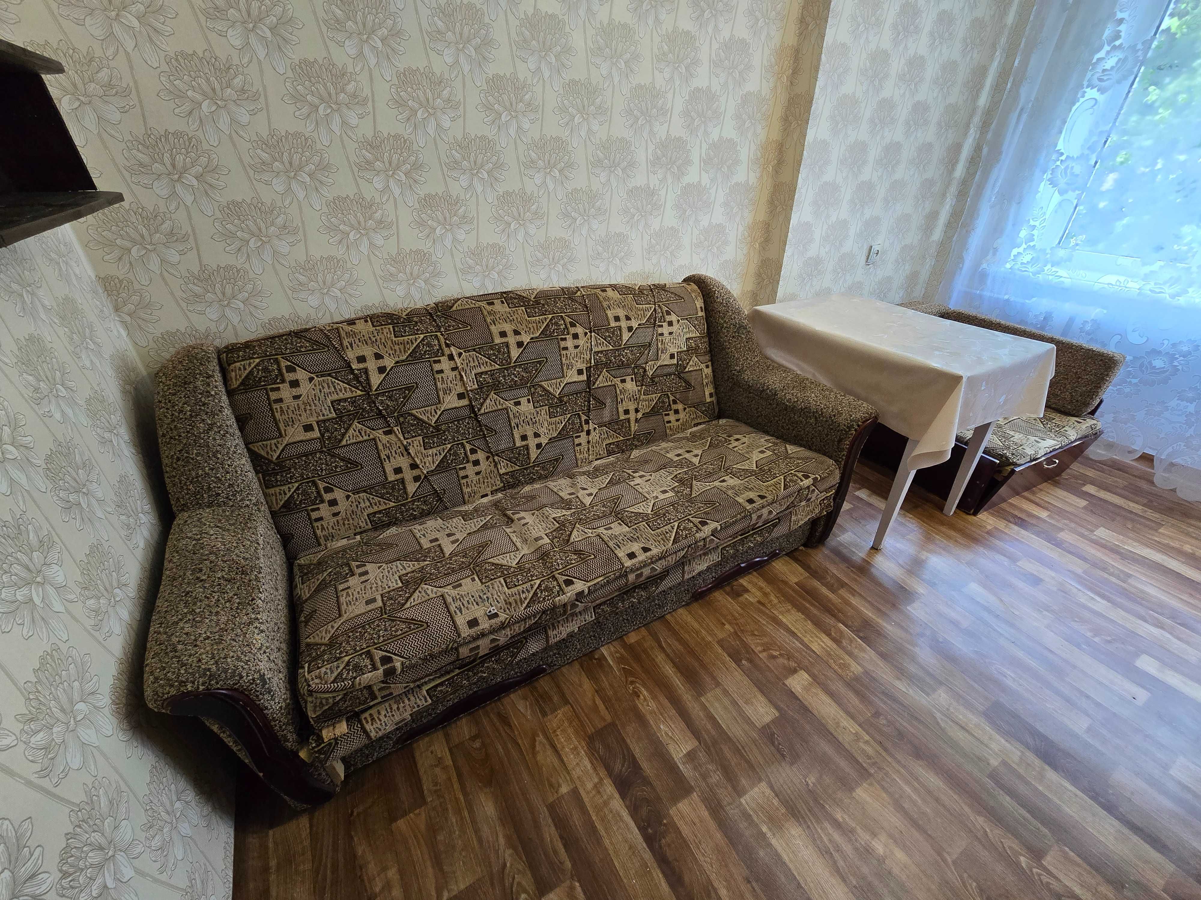 Здається кімн. в гурт.по вул.Зулінського в р-ні Київської,читайте опис