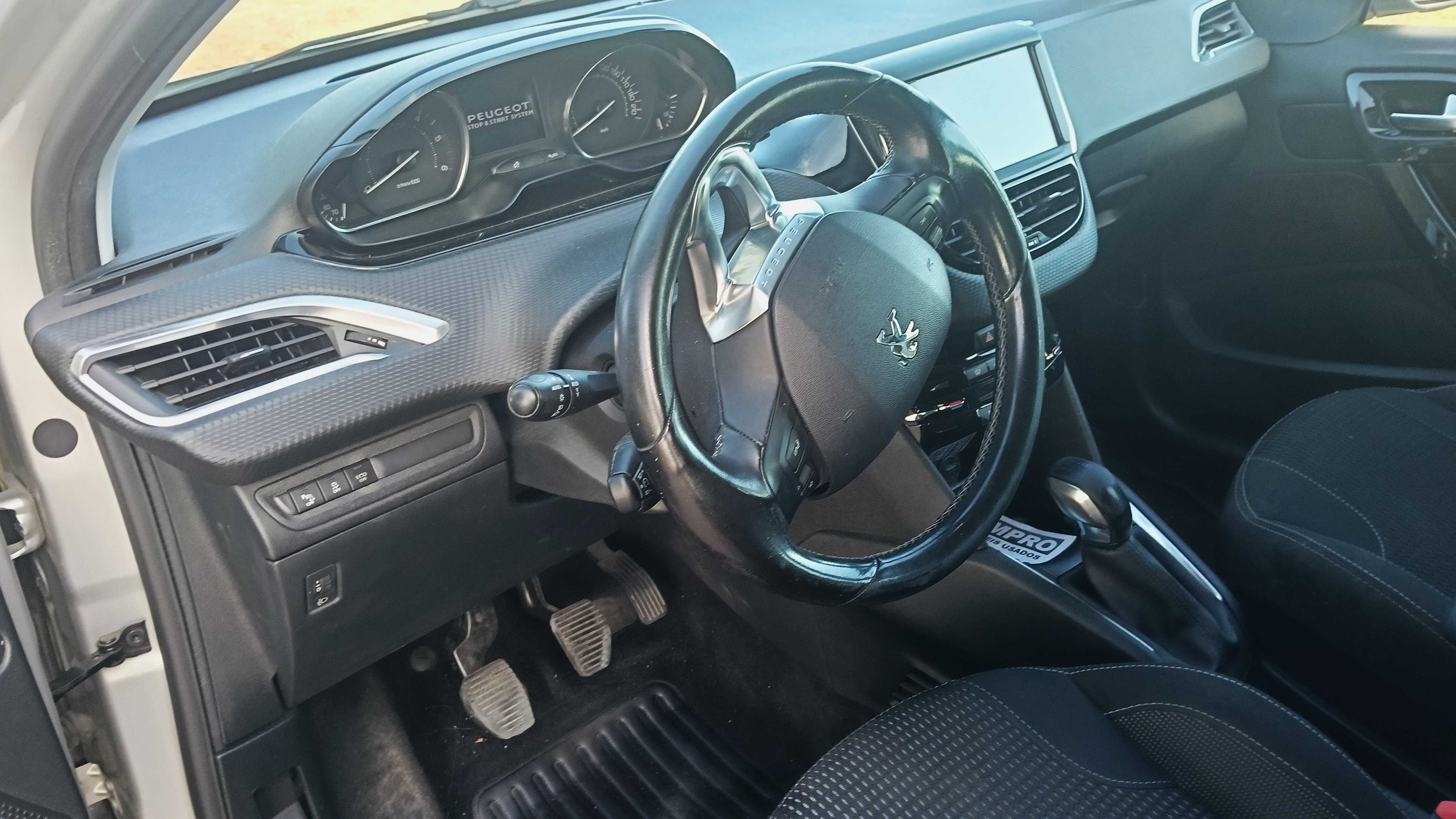 Peugeot 208 1.6 Blue HDi Allure – diesel económico