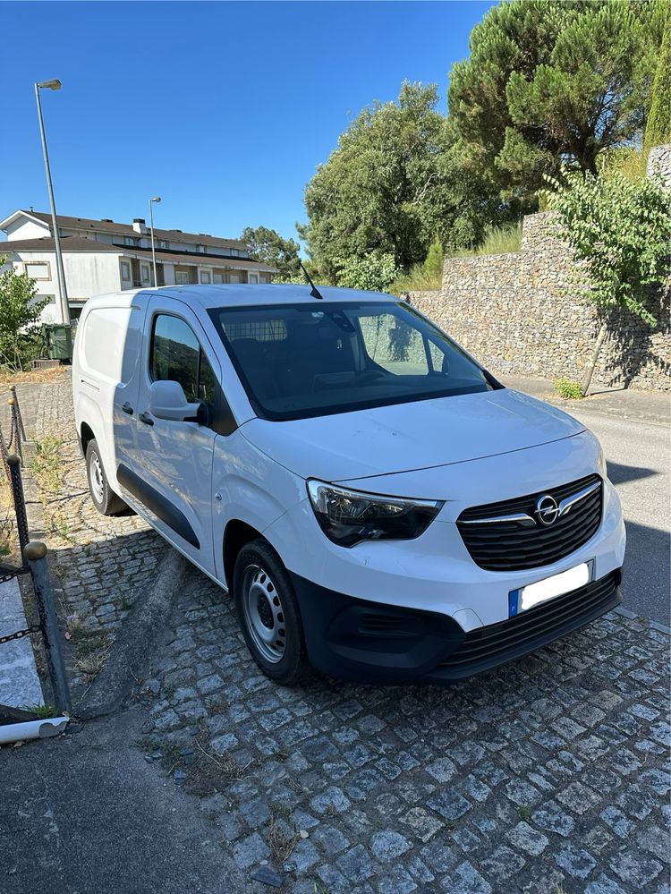 Opel Combo Longa 2020 • 133.000km • Versão Rara (15 unidades em PT!)
