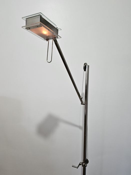 Caandeeiro de pé metal