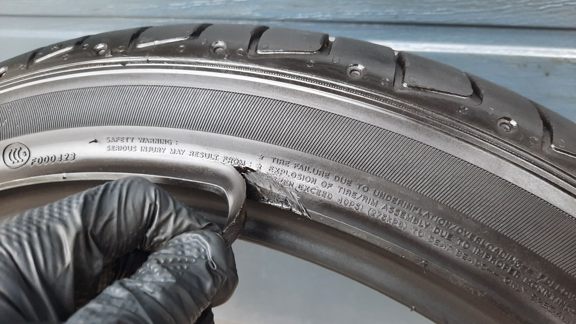Hankook 235/40 R19 Ventus S1 Evo 2