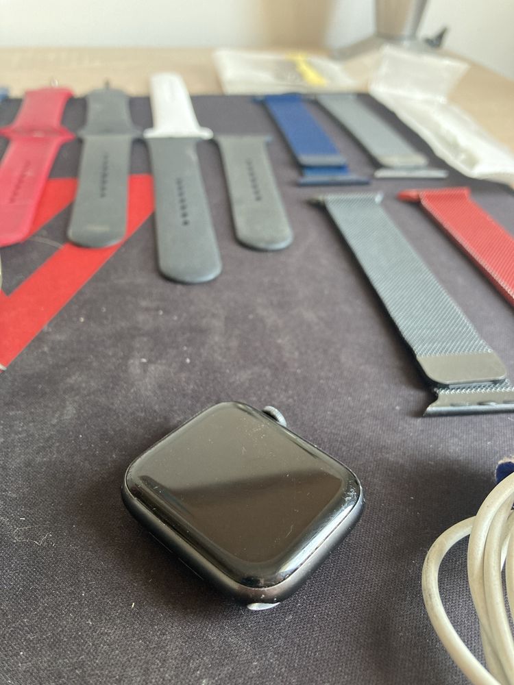 Apple watch series 5 44 mm GPS! 19 pasków gratis!