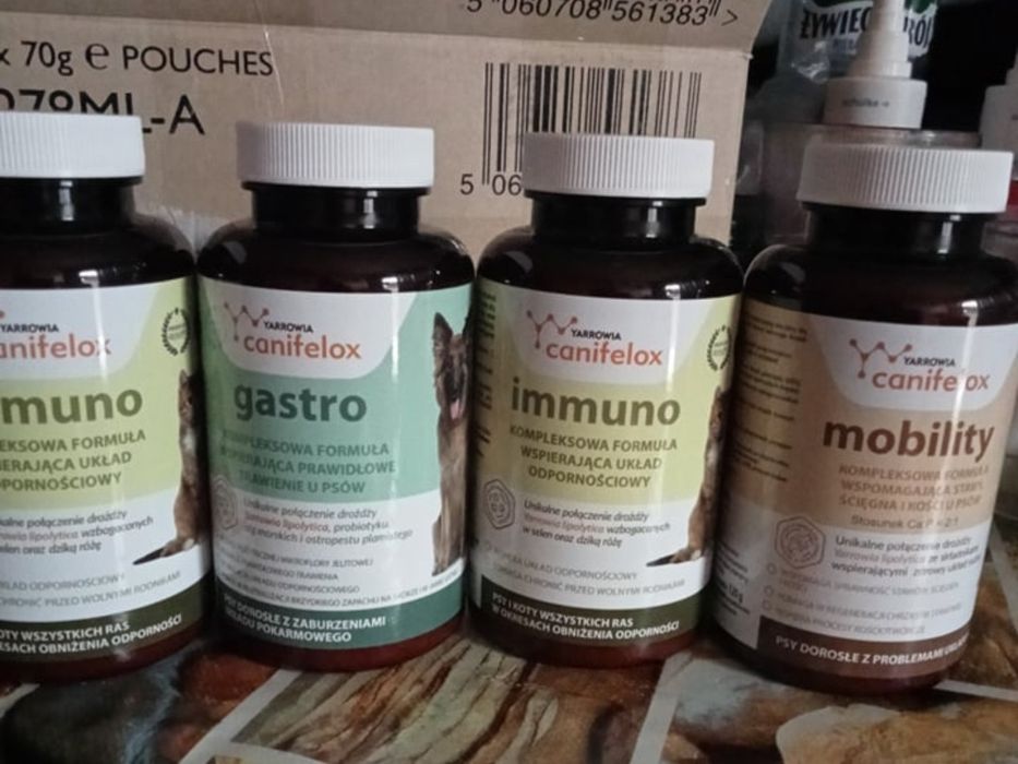 CANIFELIX witaminy dla psa 4 sztuki