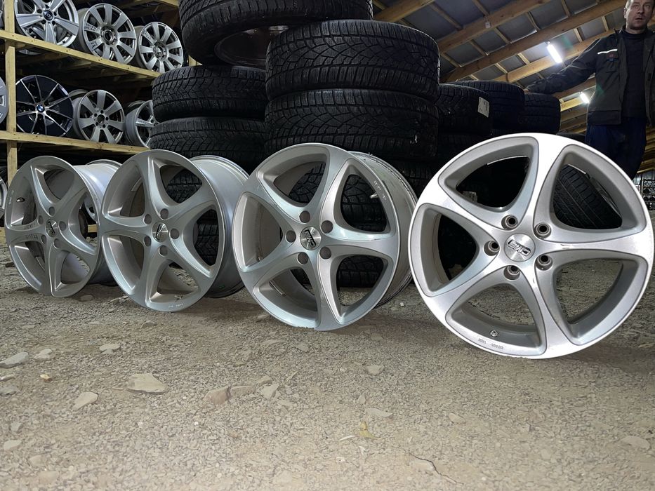 Сучасні титани CMS 5/112 R17 8J ET26 добрий стан