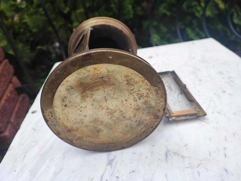 Neogotyk,mosiężna latarnia na świeczkę do kapliczki