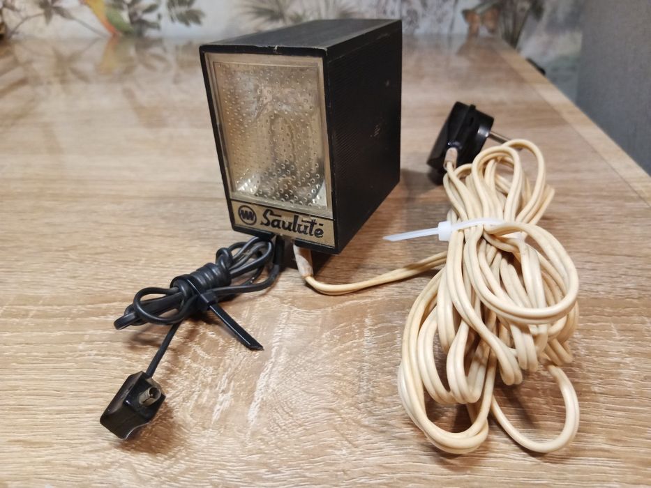 Zenit E , Smiena 8 + 2 lampy błyskowe ZSRR: Saulute i Danko