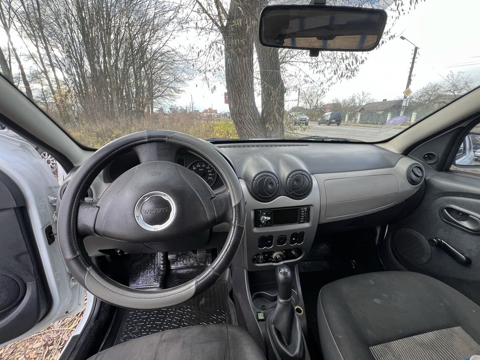 Dacia після невеликого ДТП