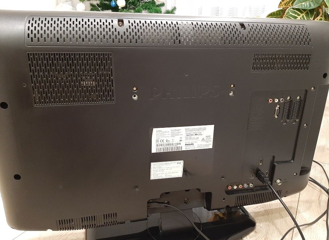 Телевізор philips 32pfl7404h/12