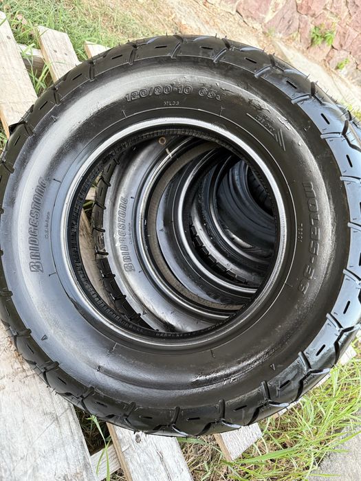 Розпродаж шин для мопедів 10 діаметру 80/90R10, 100/80R10, 3,50-10
