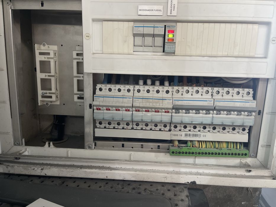 Electricista / Carregadores / Fotovoltaico / Redes