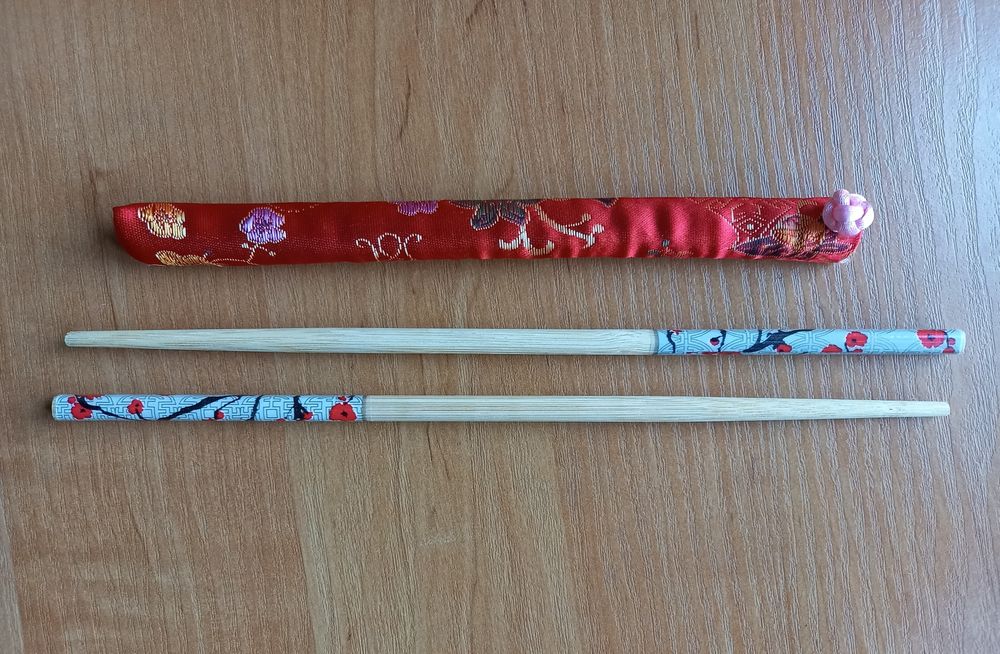 bambusowe PAŁECZKI do SUSHI w oryginalnym etui