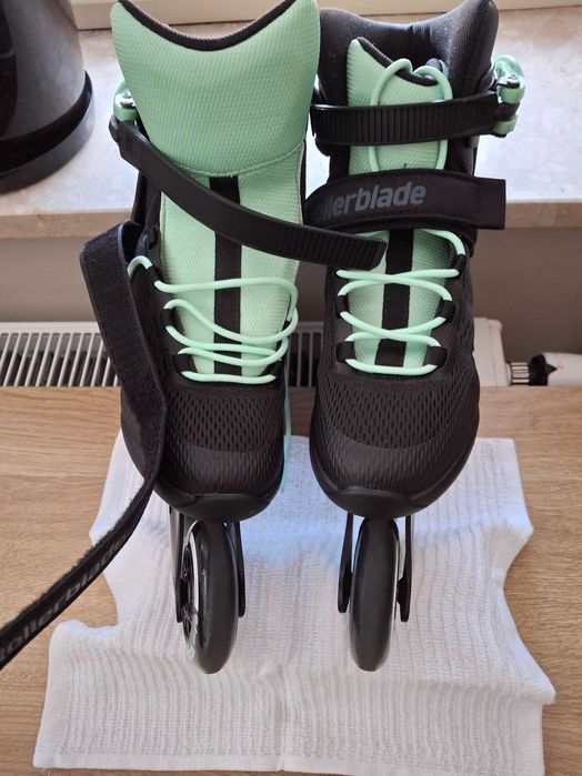 Rolki - Nowe Rollerblade 38.5 max 84