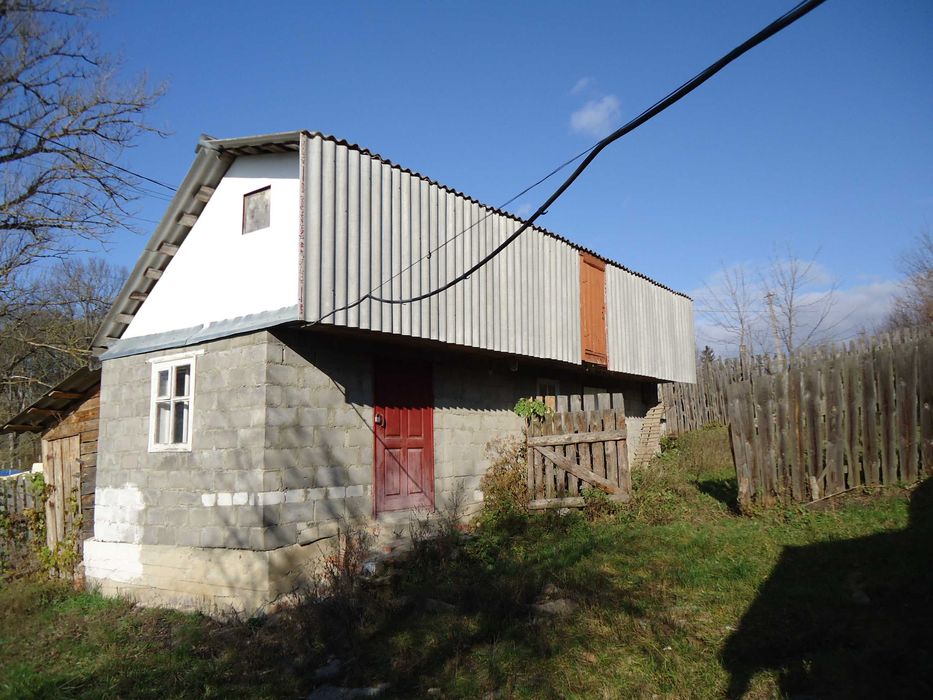 Продаж будинку Левків