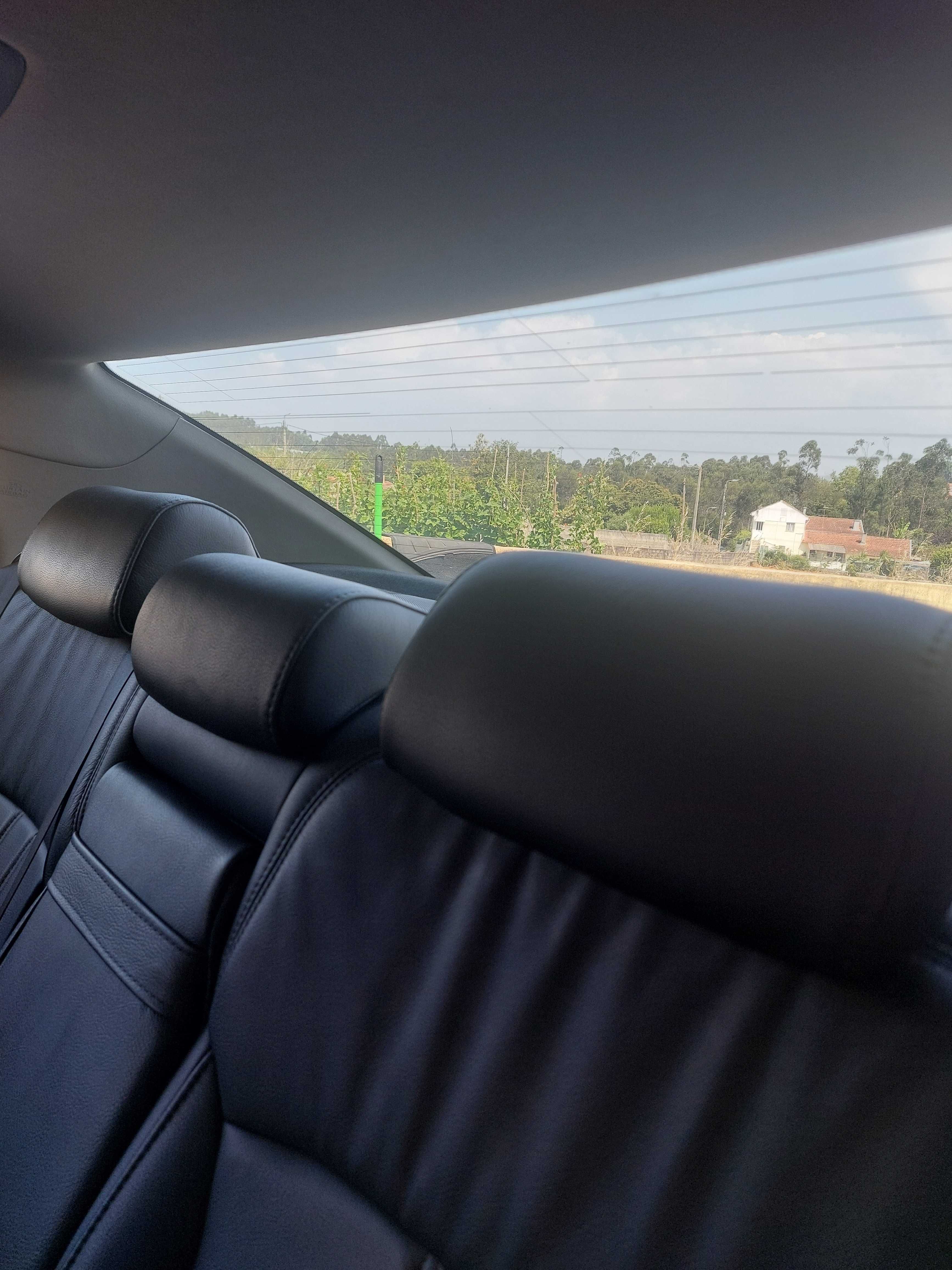 Carro lexus is 220d
