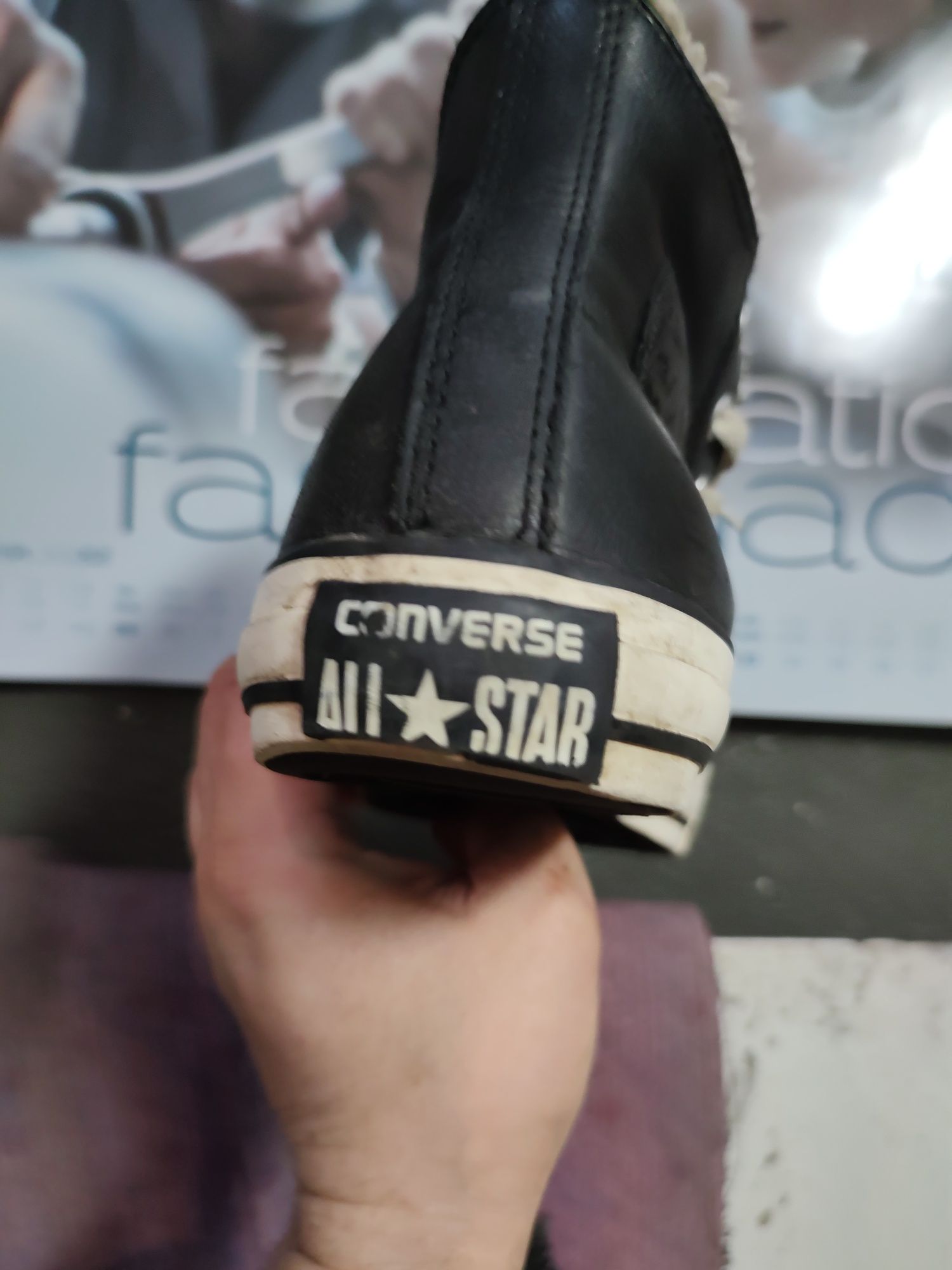 Buty skórzane Converse 100% oryginalny rozmiar 41 wkładka 26