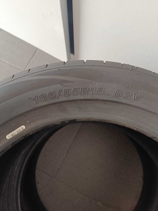 Par de Pneus GoodRide 185/55/R15/82V
