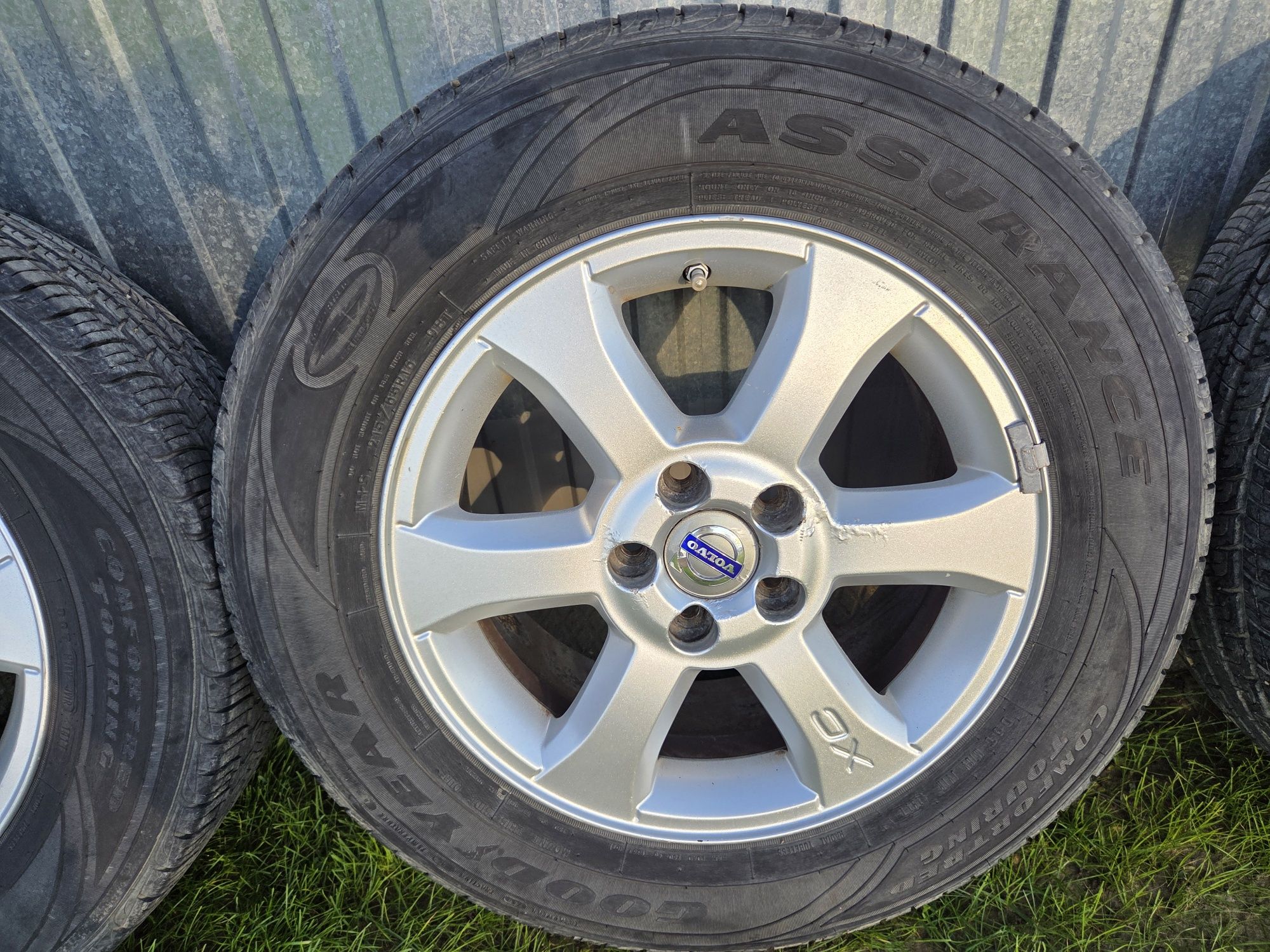 Felgi volvo xc70. 16 cali z oponami