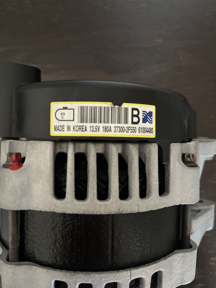 Alternator hyundai santa fe 2019r.