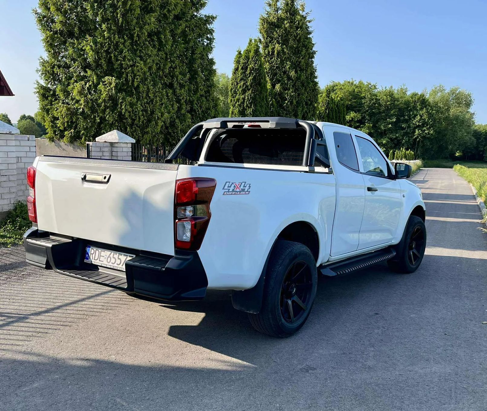 Isuzu D-Max ISUZU D-MAX zadbane, pierwszy właściciel, PL salon, niski przebieg