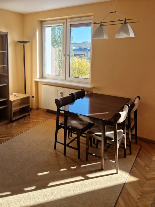 Przytulna kawalerka przy Rondzie Lotników Lwowskich