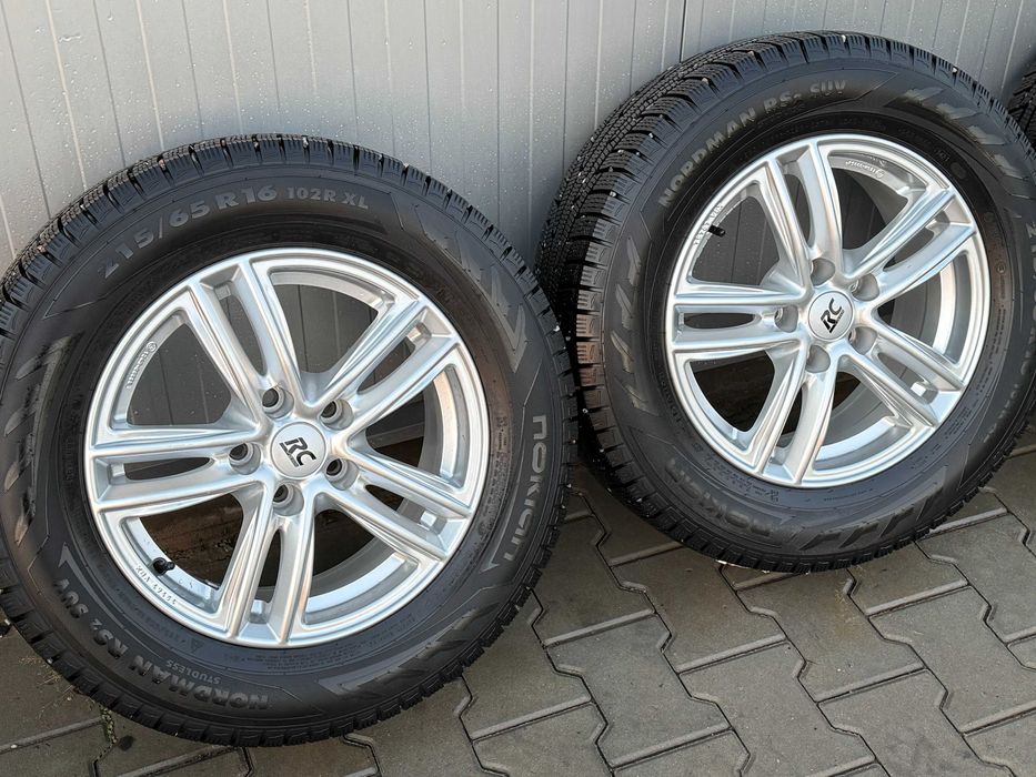Koła Alufelgi 16 cali 5x114,3 z oponami zimowymi 215/65R16 toyota kia