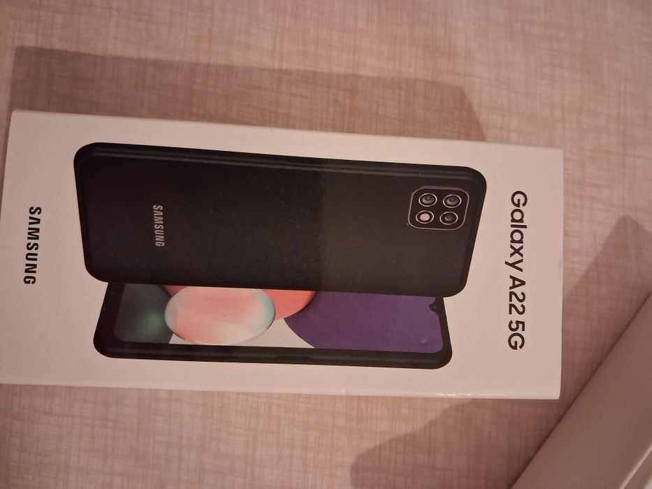 Telemóvel com 3 anos  em ótimo estado.