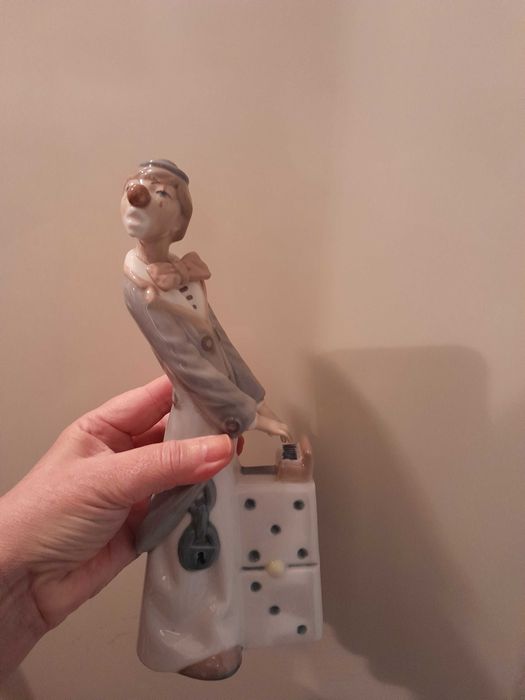 Estatueta Palhaço Dominó