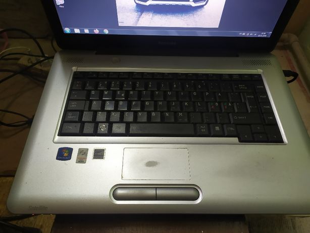 Ноутбук Toshiba Satallite L450-12E