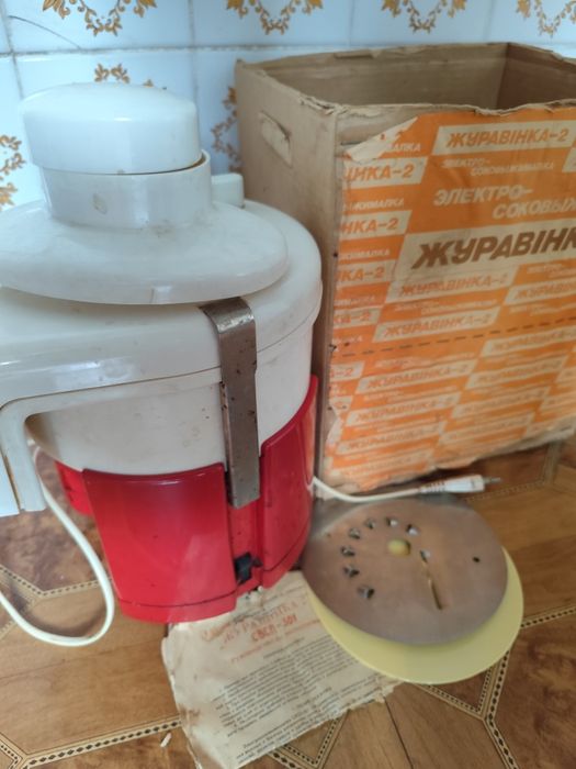 Мясорубка Соковижималка. Миксер.