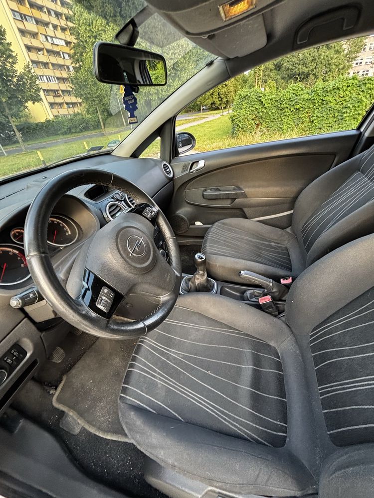 Sprzedam Opel Corsa D 2010R