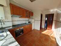 Apartamento T2 - Avelãs de Caminho