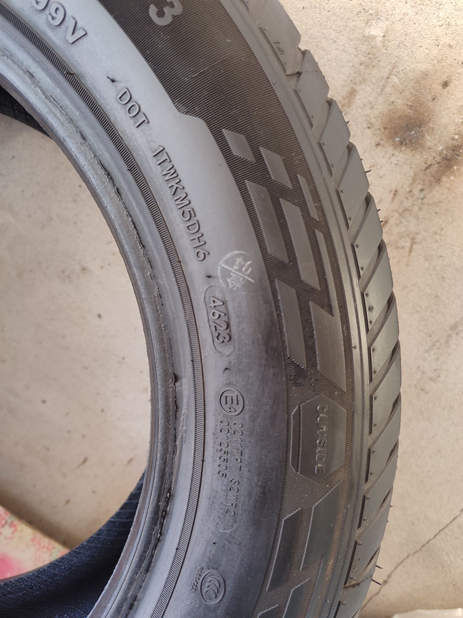 Продам шини нові 215/60 r16